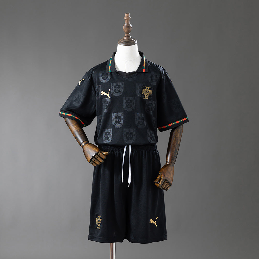 Portugal 2026 Eusébio Kids Jersey
